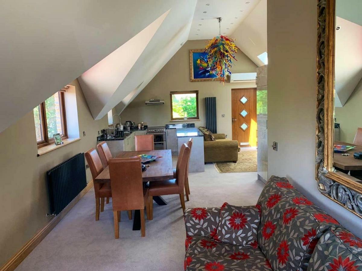 Vila Luxurious Private Coach House Nailsea Exteriér fotografie